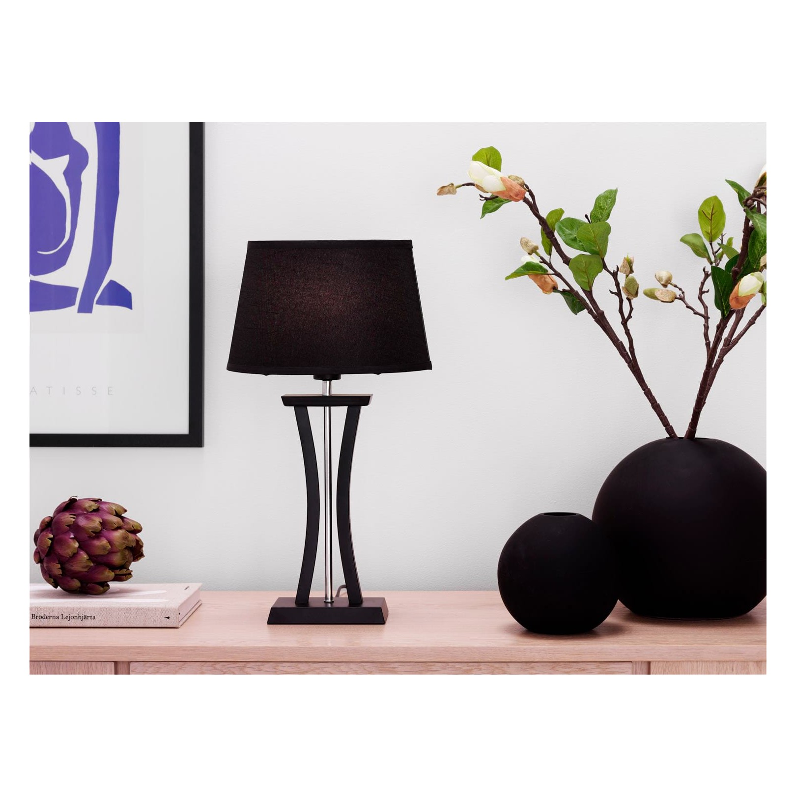 NEW CHELSEA BORDSLAMPA SVART/SVART OVAL SKÄRM