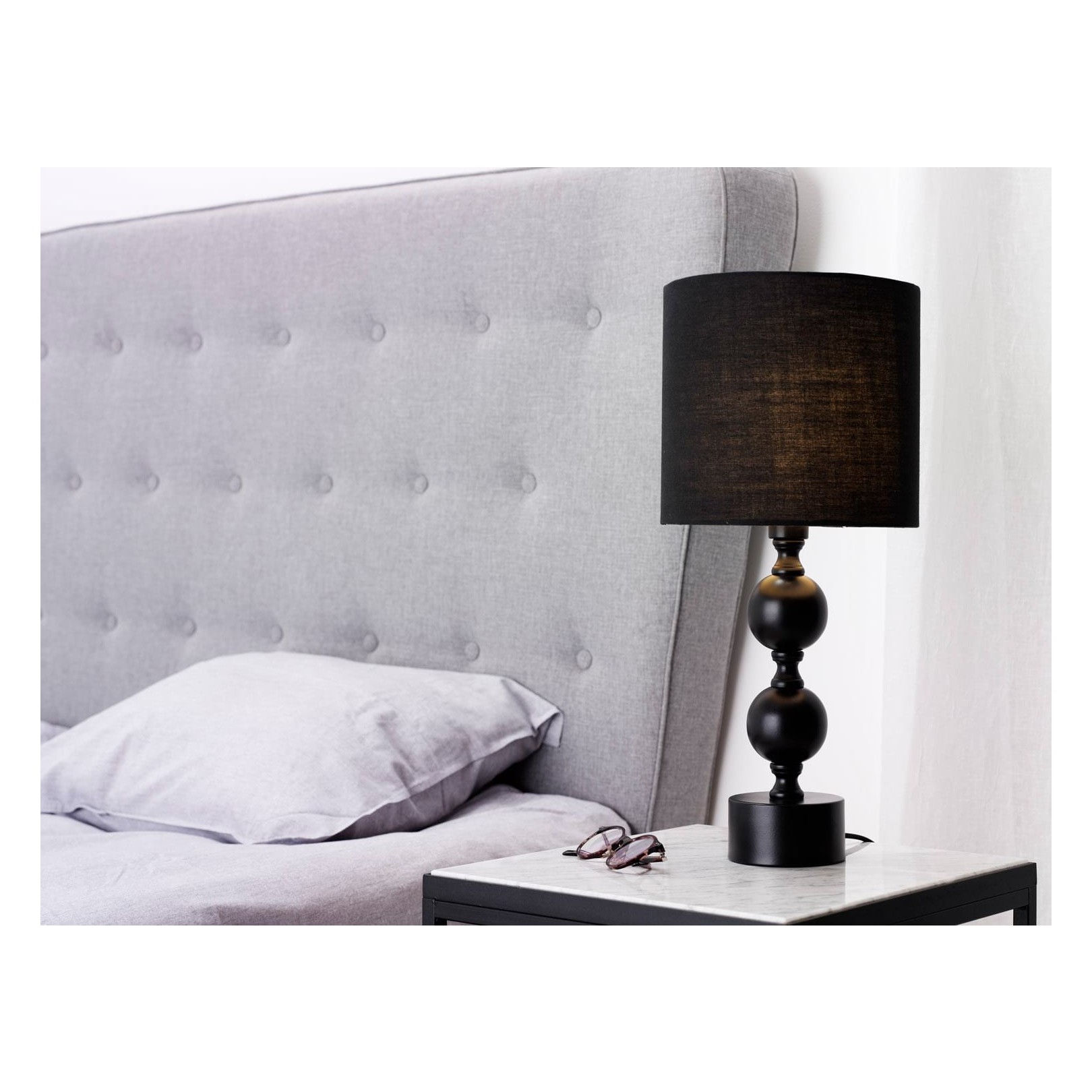 POMPA BORDSLAMPA SVART/SVART SKÄRM
