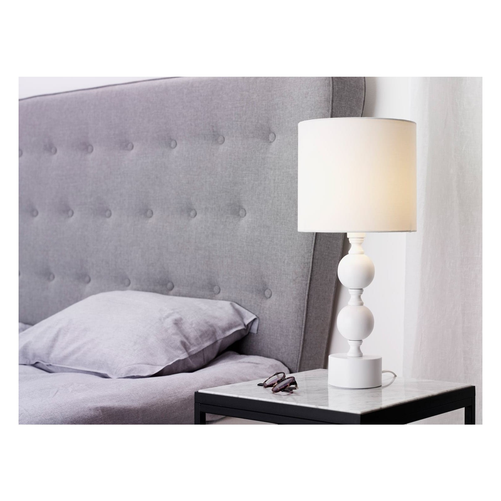 POMPA BORDSLAMPA VIT/VIT SKÄRM