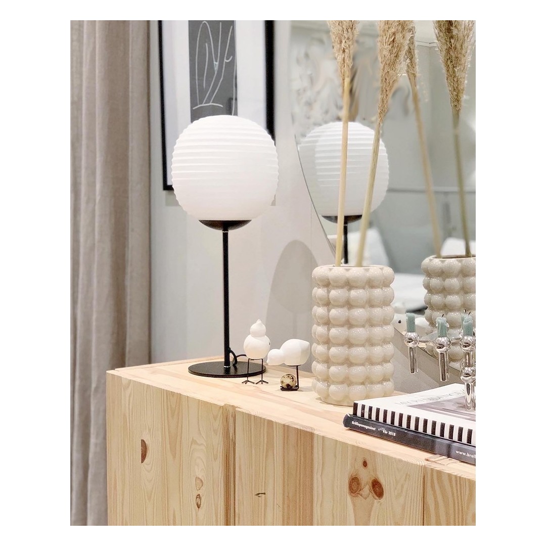RILLE BORD SVART/OPALVIT