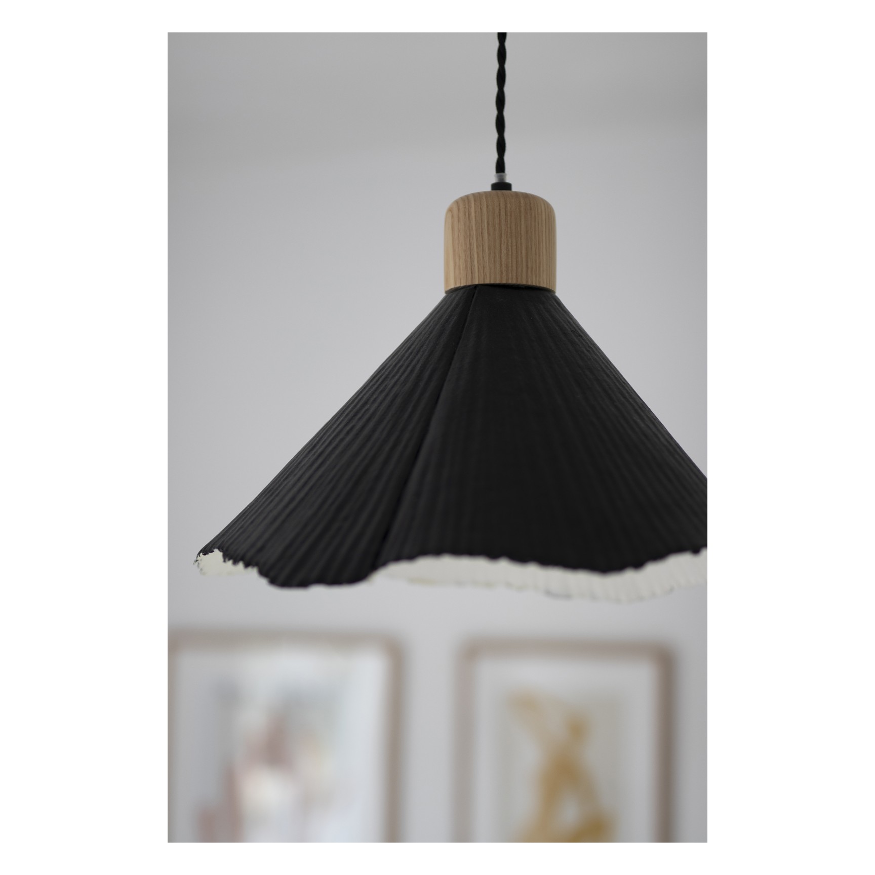 LINNEA 40 PENDEL SVART