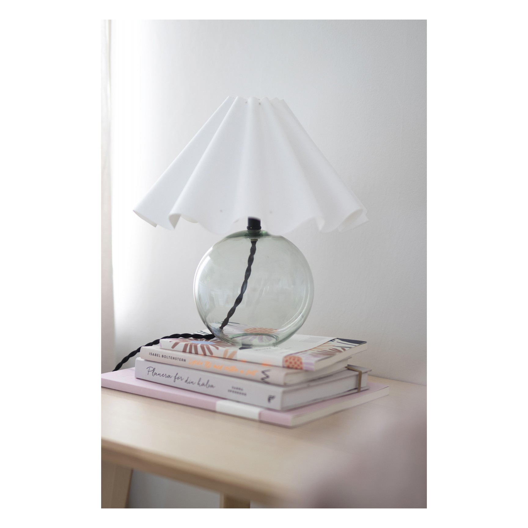 JUDITH BORD GRÖN/VIT