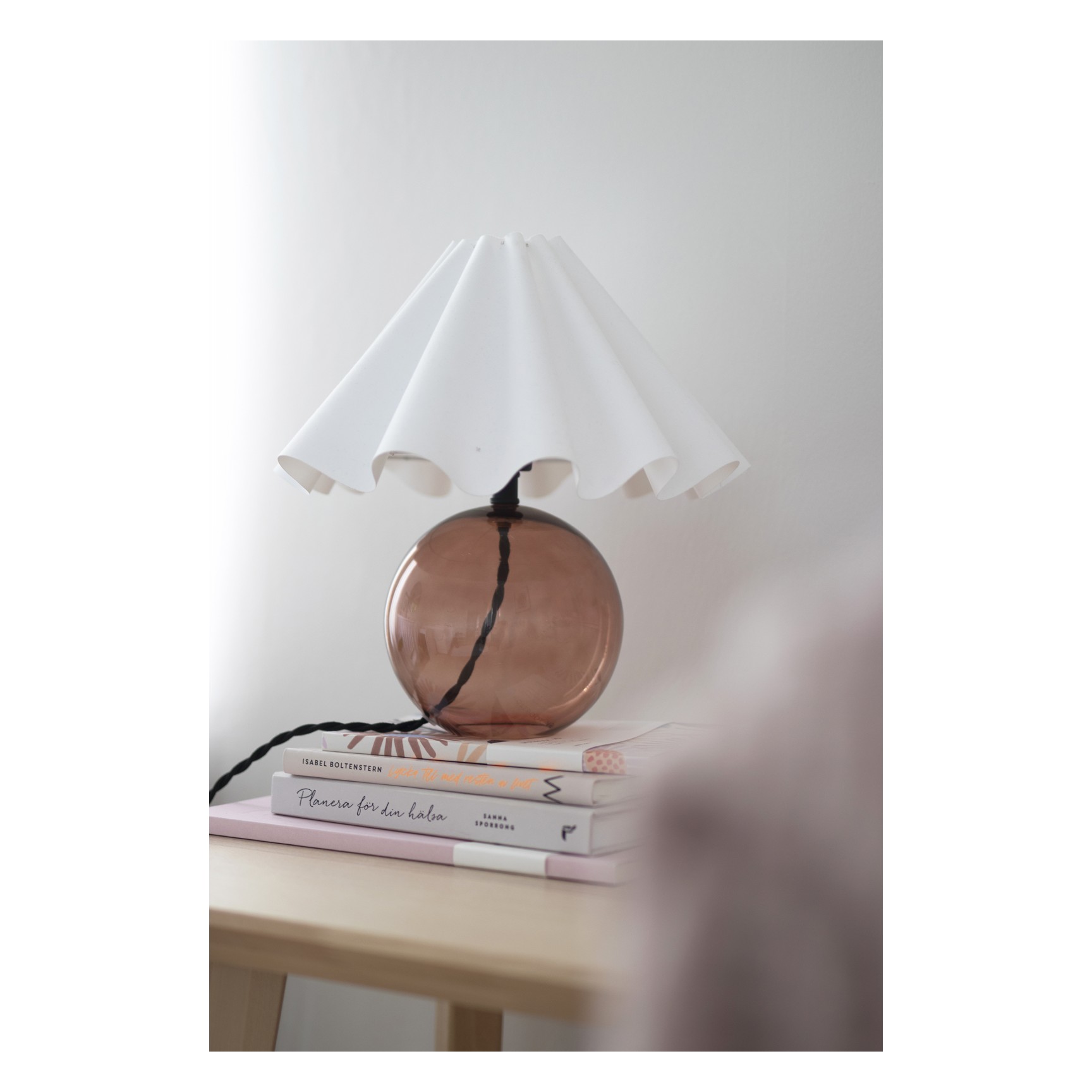 JUDITH BORD BRUN/VIT