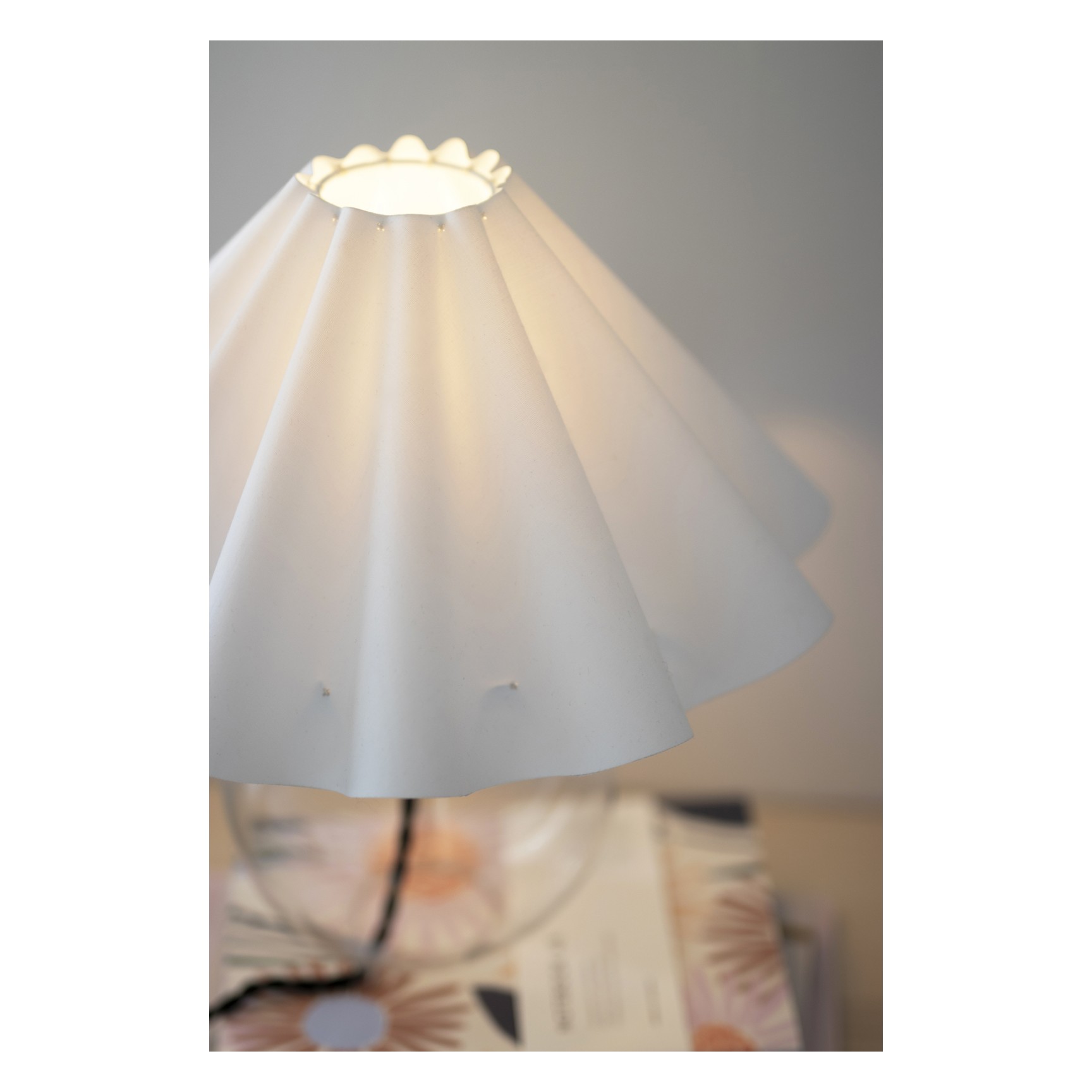 JUDITH BORD KLAR/VIT