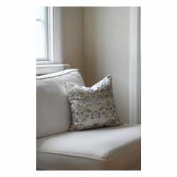 Strawberry Thief Kuddf. Linen William Morris Strawberry Thief Kuddf. Linen William Morris